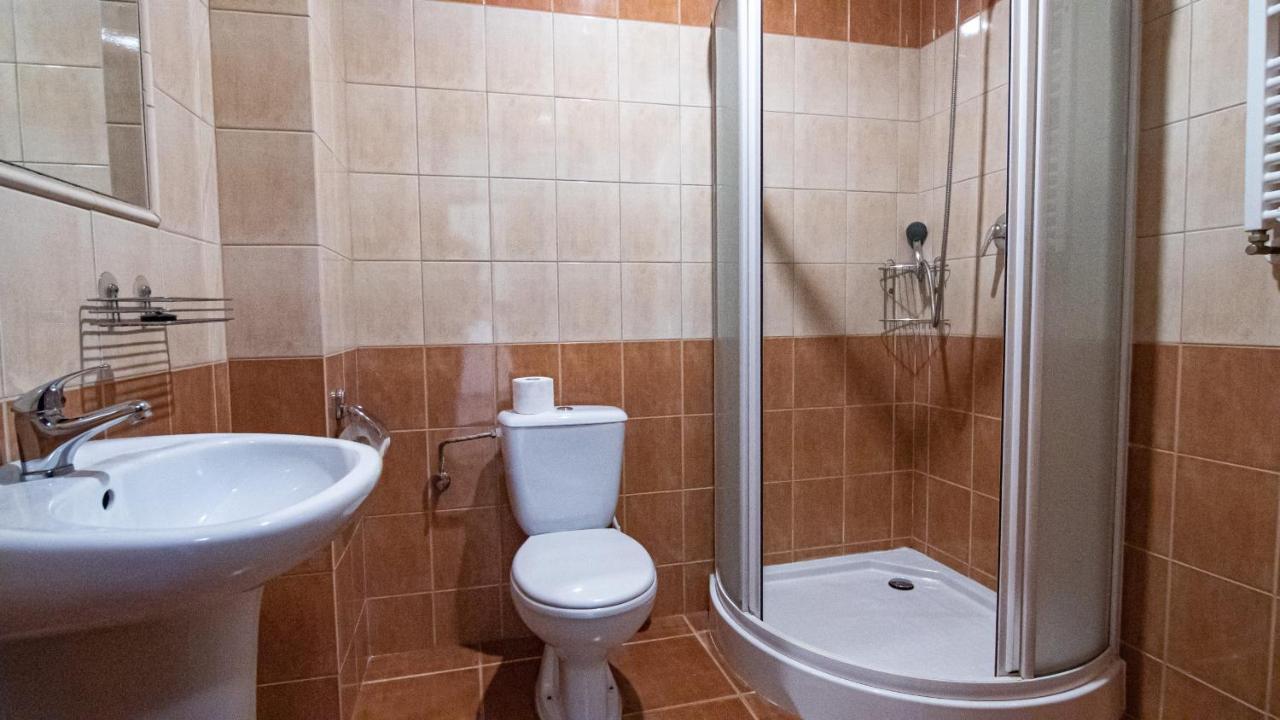 Dom Rekolekcyjny Cef Koszalin Hotel Eksteriør billede